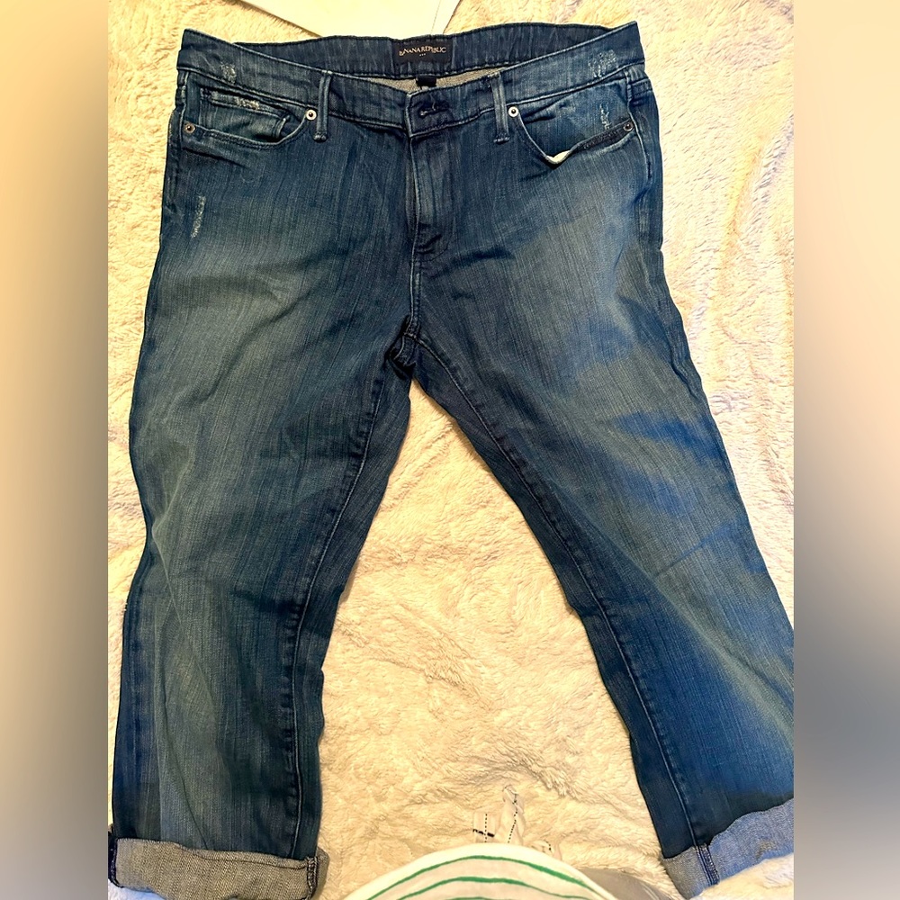 Banana Republic jeans size 12/31 short dark wash.